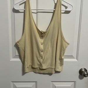 American Eagle crop button tank